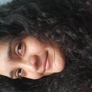 Meet your Posher, Lorena